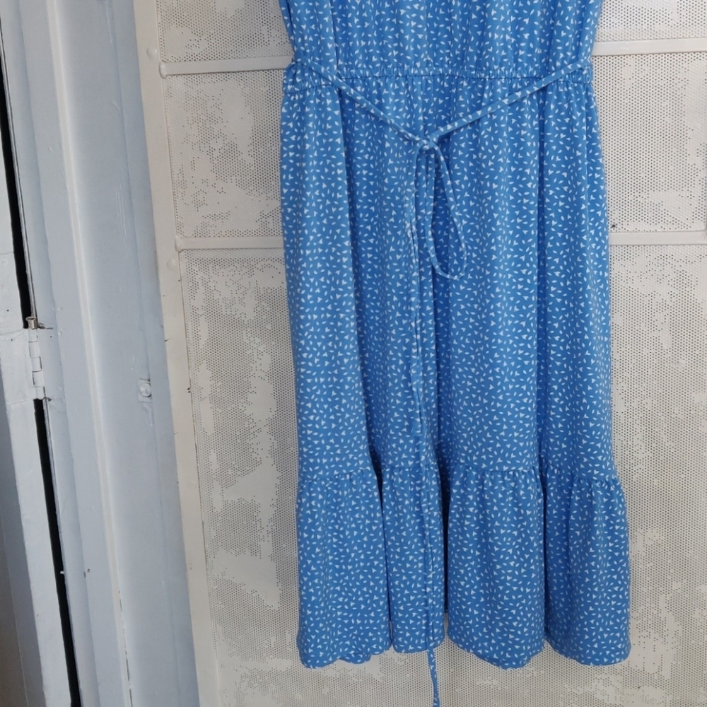 Banana republic Flounce-Hem Fit-and-Flare Dress - Picture 6 of 6